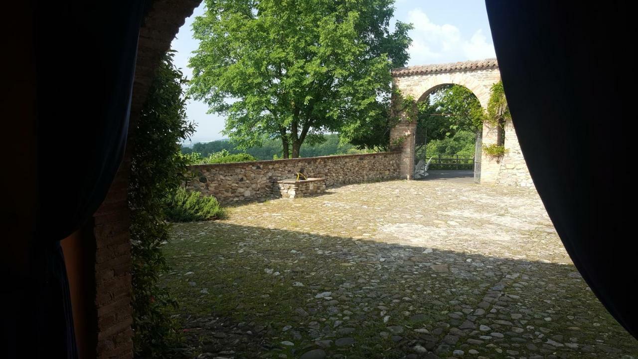 B&B Le Ginestre Sala Baganza Buitenkant foto